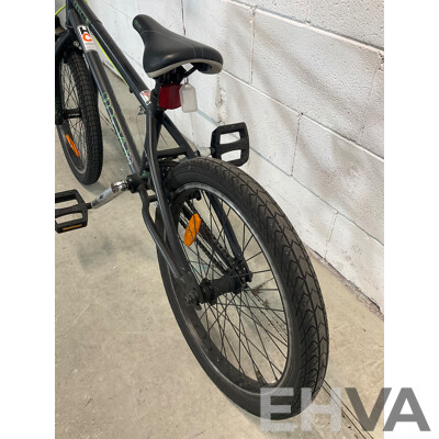 MONGOOSE Program 20 BMX Bike Black & Green (49cm Frame)