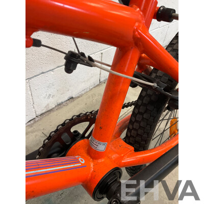 GIANT Method 03 BMX Bike (47cm Frame)