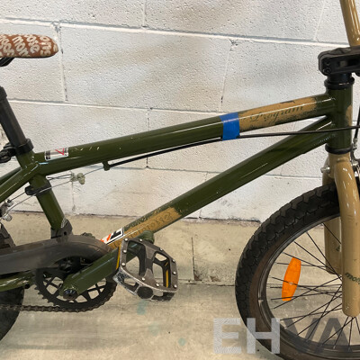 MONGOOSE Program BMX Bike Camo (49cm Frame)