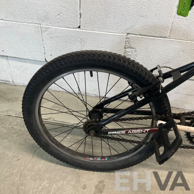 FREE AGENT Maverick BMX Bike Black (49cm Frame)