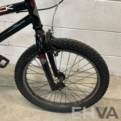 FREE AGENT Maverick BMX Bike Black (49cm Frame)