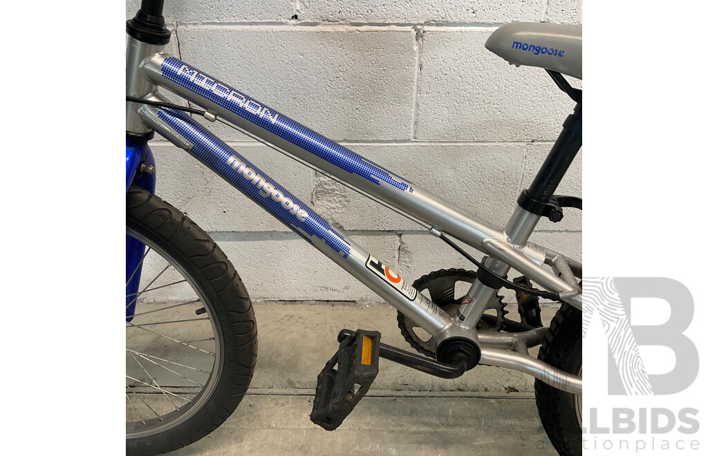 MONGOOSE Micron BMX Bike (44cm Frame)