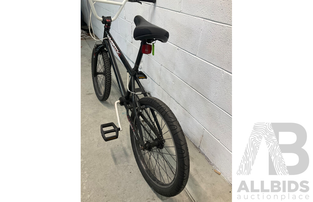 FREE AGENT Maverick BMX Bike Black (49cm Frame)