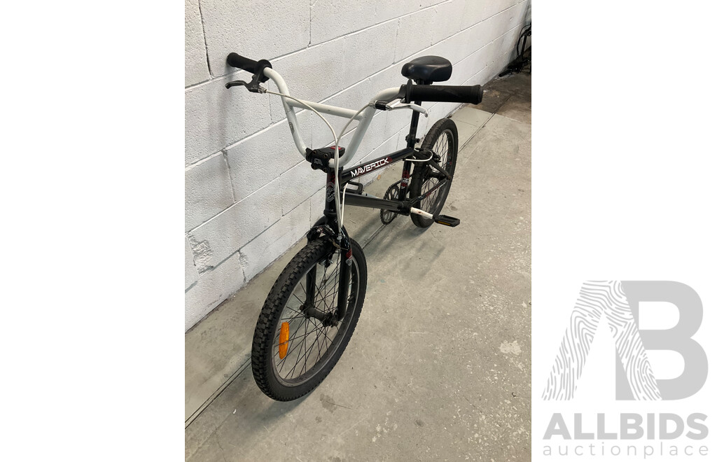 FREE AGENT Maverick BMX Bike Black (49cm Frame)