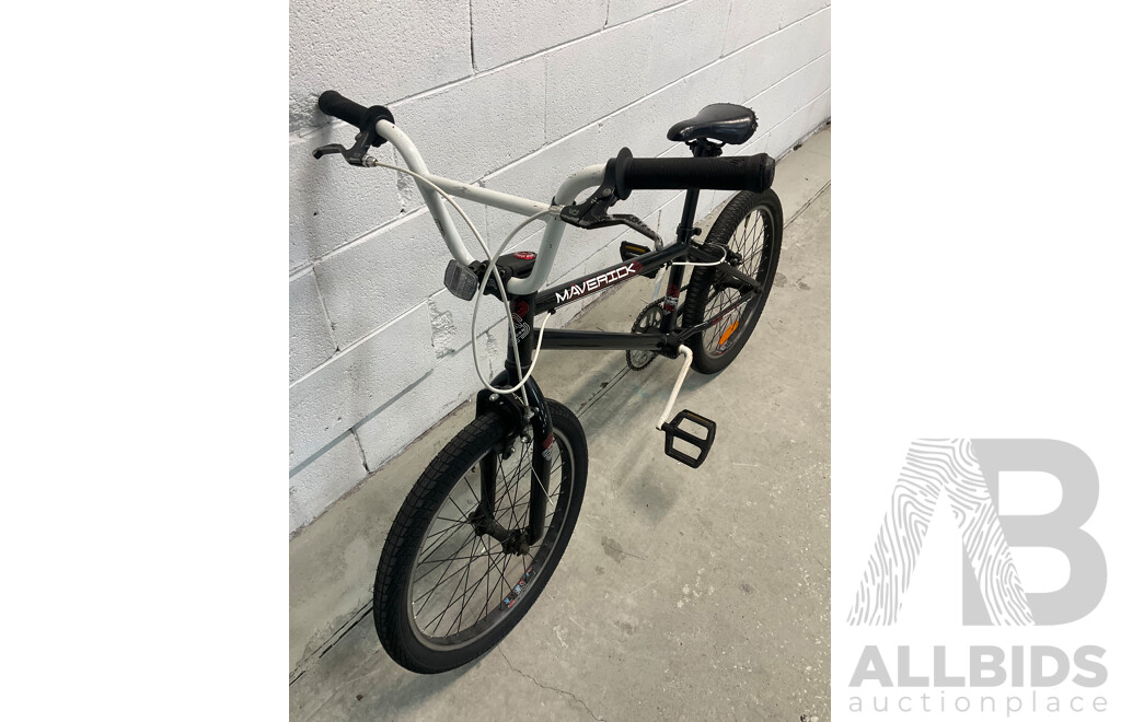 FREE AGENT Maverick BMX Bike Black (49cm Frame)