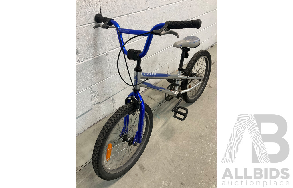 MONGOOSE Micron BMX Bike (44cm Frame)