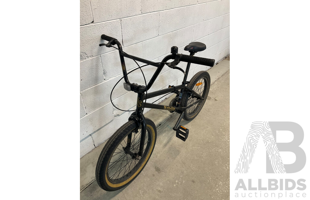 KINK BMX Bike Black (50cm Frame)