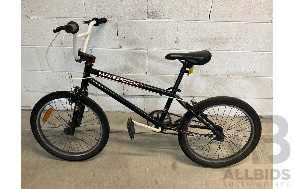 FREE AGENT Maverick BMX Bike Black (49cm Frame)