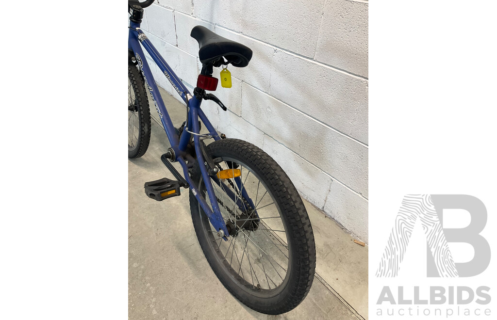 FREE AGENT Maverick BMX Bike Dark Blue (49cm Frame)