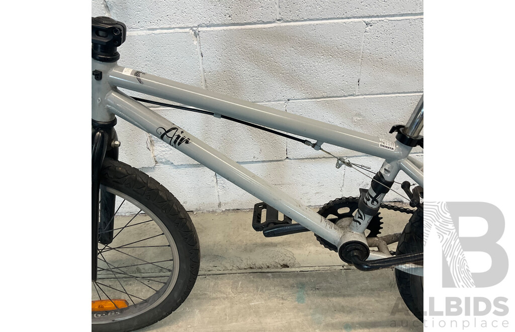 GT Air BMX Bike Grey (49cm Frame)