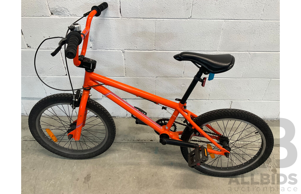 GIANT Method 03 BMX Bike (47cm Frame)