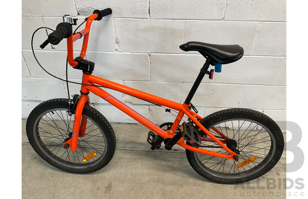 GIANT Method 03 BMX Bike (47cm Frame)