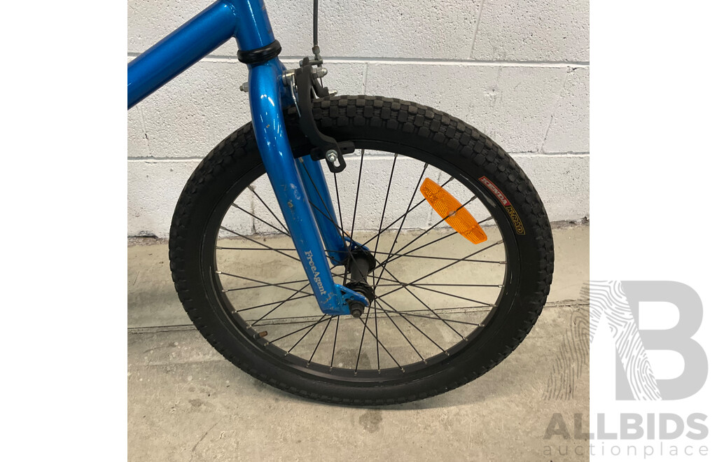 FREE AGENT Maverick BMX Bike Blue (48cm Frame)