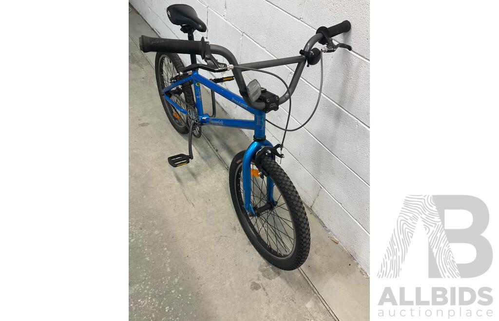 FREE AGENT Maverick BMX Bike Blue (48cm Frame)