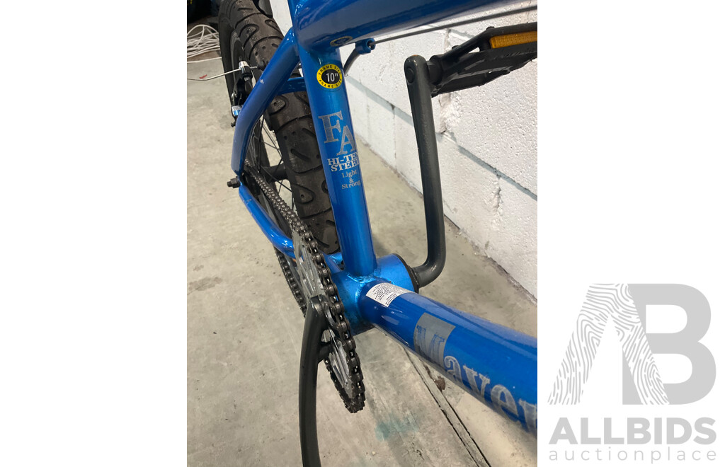 FREE AGENT Maverick BMX Bike Blue (48cm Frame)