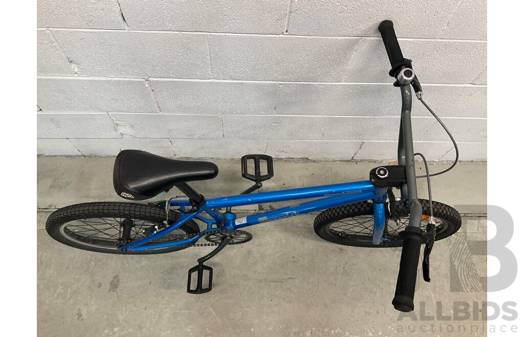 FREE AGENT Maverick BMX Bike Blue (48cm Frame)