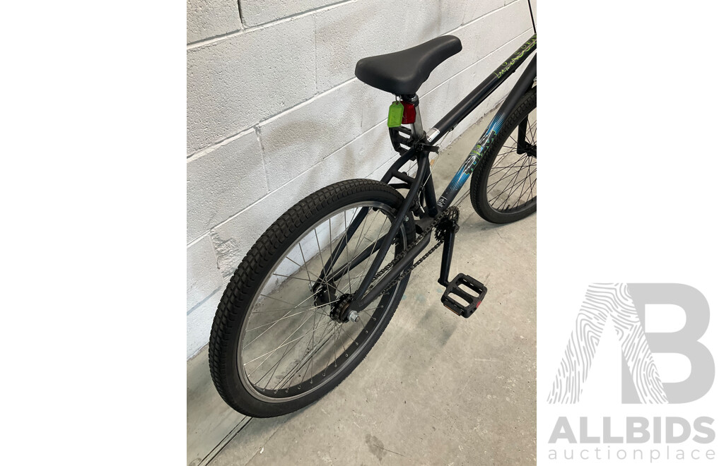 MONGOOSE Thrive BMX Bike (52cm Frame)