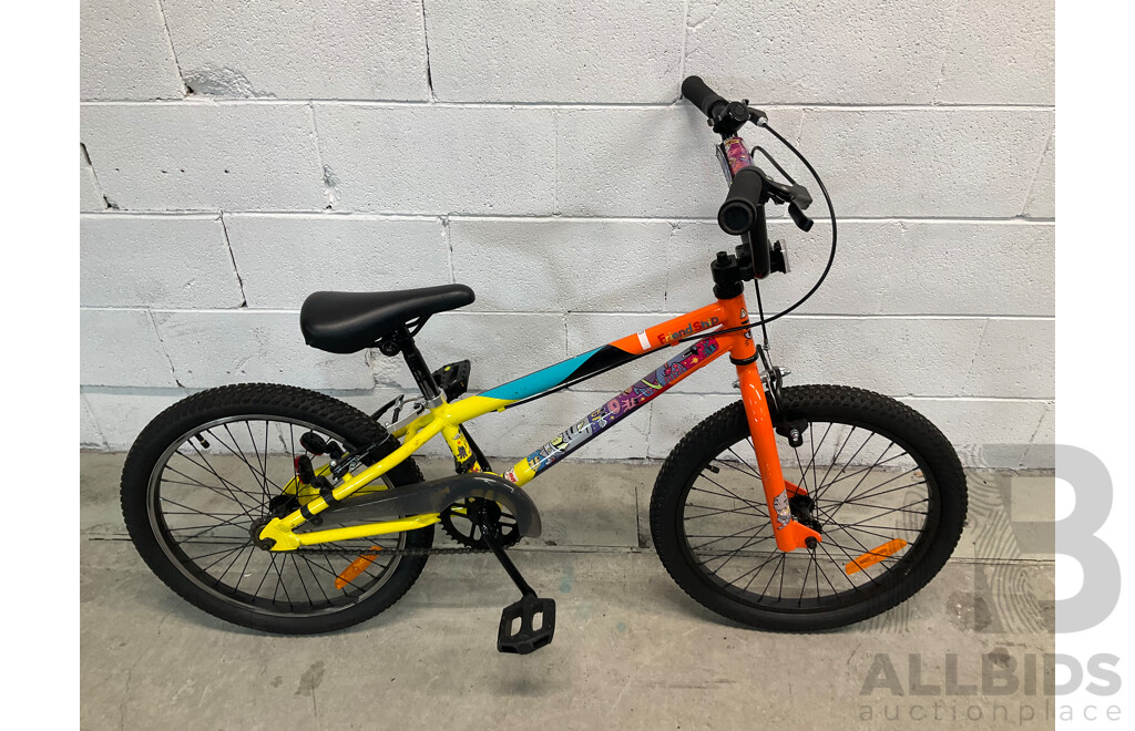 GT Friendship BMX Bike (44cm Frame)