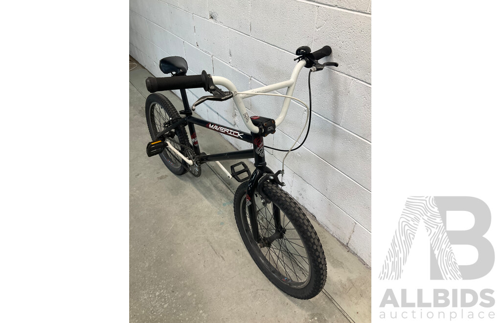 FREE AGENT Maverick BMX Bike Black (49cm Frame)