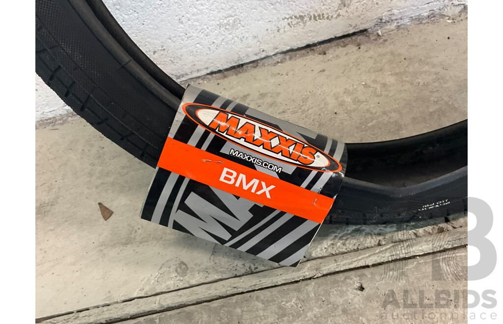 2x MAXXIS 20-inch Bike Tyres