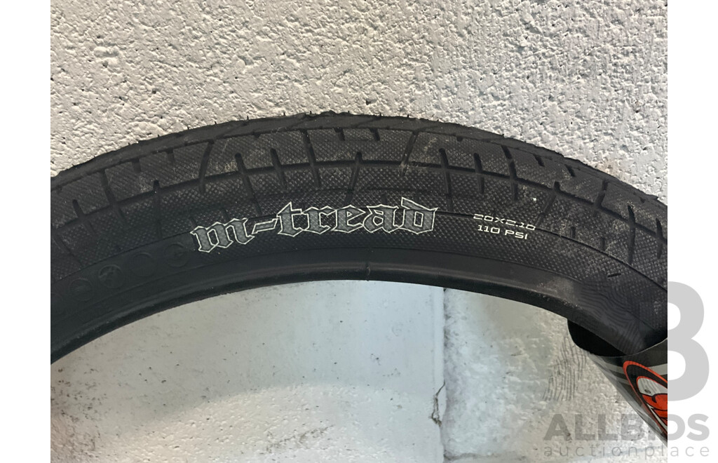 2x MAXXIS 20-inch Bike Tyres