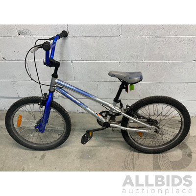 MONGOOSE Micron BMX Bike (44cm Frame)