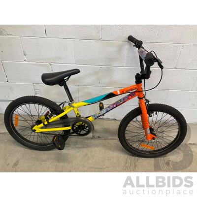 GT Friendship BMX Bike (44cm Frame)