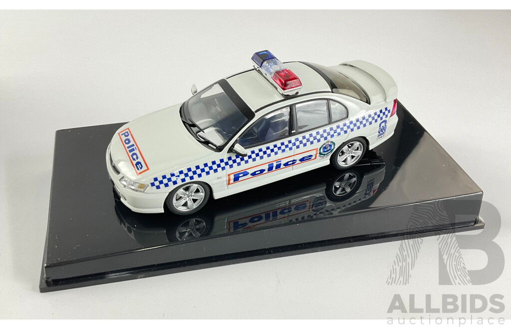 Auto Art Diecast Holden Commodore VY SS with Certificate - 1:43 Scale