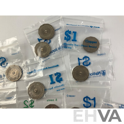 Australian Commemorative Fifty Cent Coins Including 1970captain Cook(2) 1977 Jubilee(13) 1982 Commonwealth Games(2) with UK 1977 One Crown