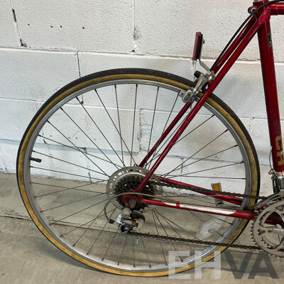 PUCH Road Bike (59cm Frame)