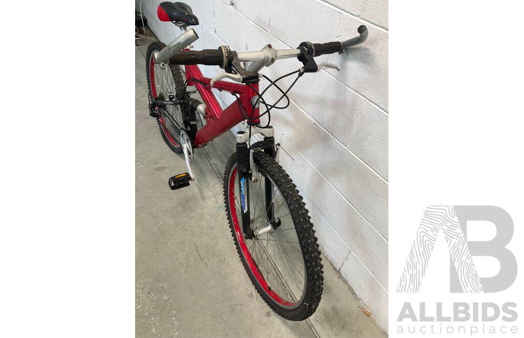 MONGOOSE MGX Bike Red (45cm Frame)