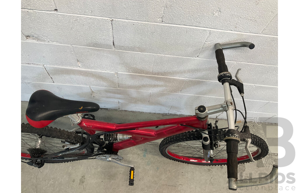 MONGOOSE MGX Bike Red (45cm Frame)