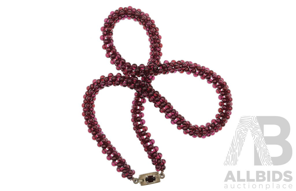 Vintage Natural Garnet Beaded Necklace, 40cm, with Sterling Silver Box Clasp with Garnet