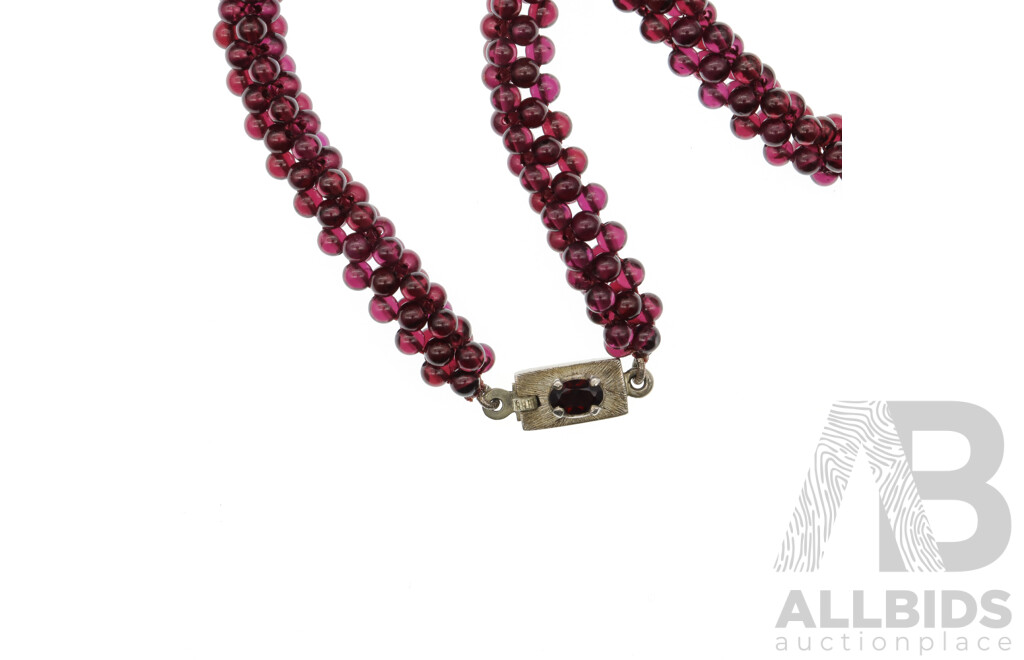 Vintage Natural Garnet Beaded Necklace, 40cm, with Sterling Silver Box Clasp with Garnet