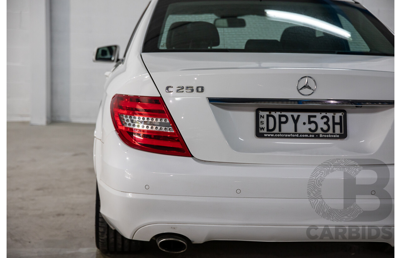 6/2013 Mercedes-Benz C250 Avantgarde BE W204 MY13 4d Sedan Polar White Turbo 1.8L