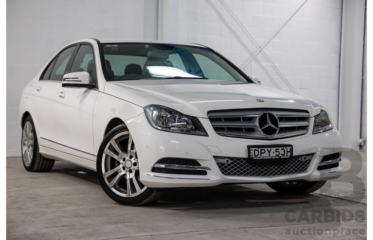 6/2013 Mercedes-Benz C250 Avantgarde BE W204 MY13 4d Sedan Polar White Turbo 1.8L