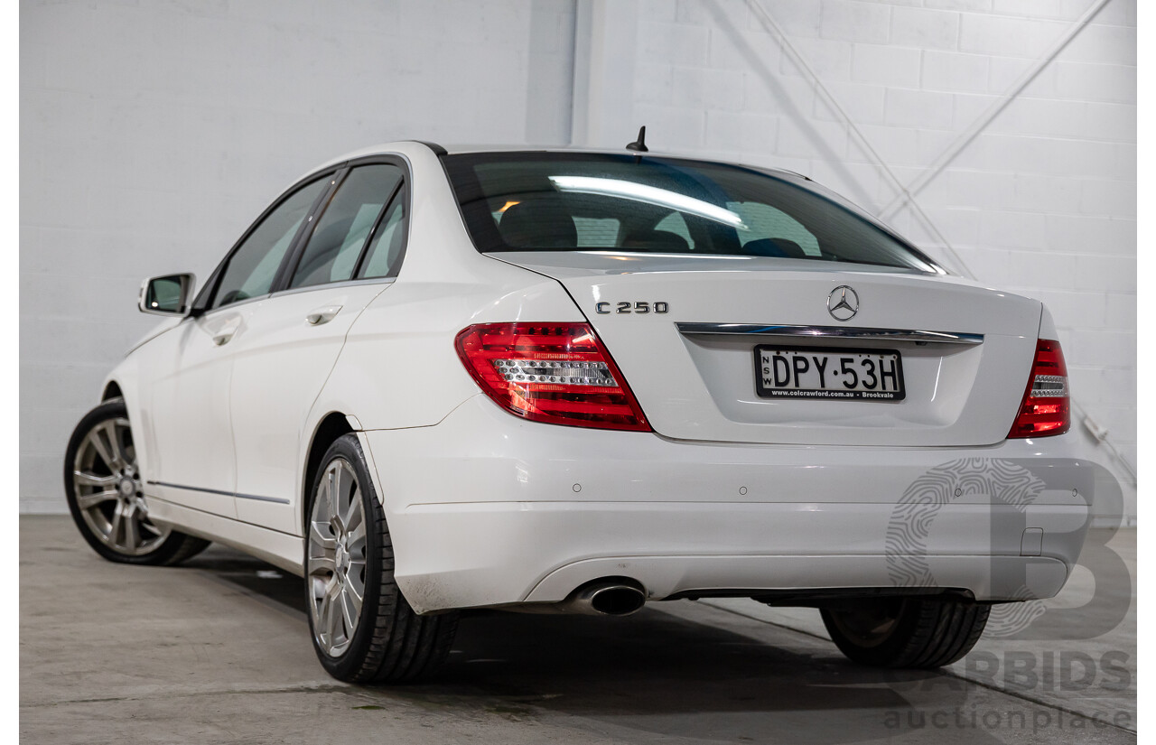 6/2013 Mercedes-Benz C250 Avantgarde BE W204 MY13 4d Sedan Polar White Turbo 1.8L