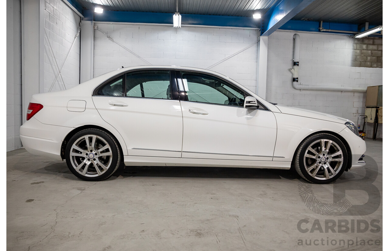 6/2013 Mercedes-Benz C250 Avantgarde BE W204 MY13 4d Sedan Polar White Turbo 1.8L