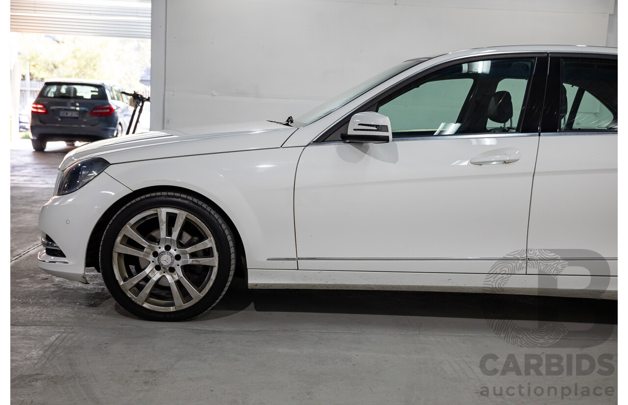 6/2013 Mercedes-Benz C250 Avantgarde BE W204 MY13 4d Sedan Polar White Turbo 1.8L