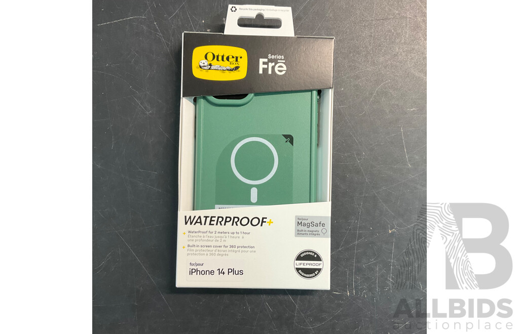 OTTERBOX  Fre Phone Case with Magsafe for IPhone 14 Plus - Green - Lot of 12- Estimated Total ORP$1,500.00