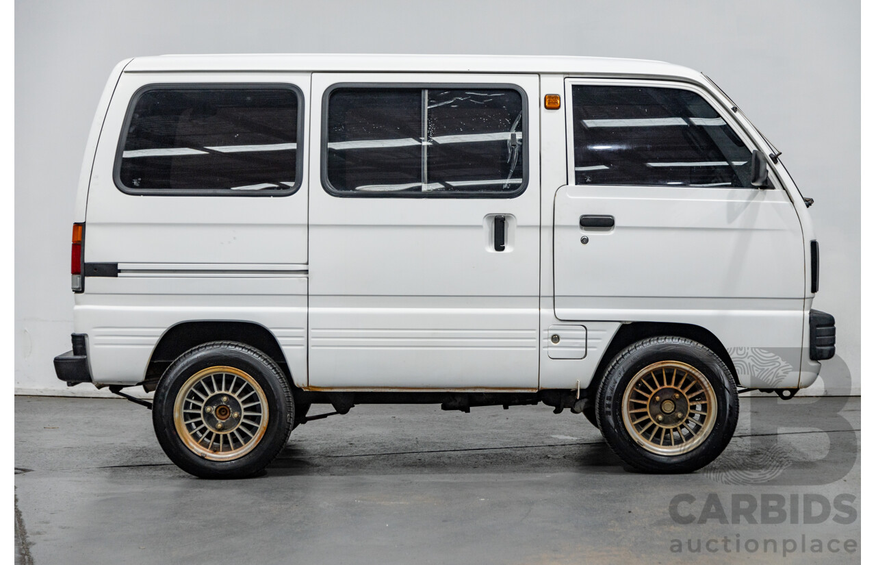 1/1987 Suzuki Super Carry Van DA21V 2d Van White 1.0L