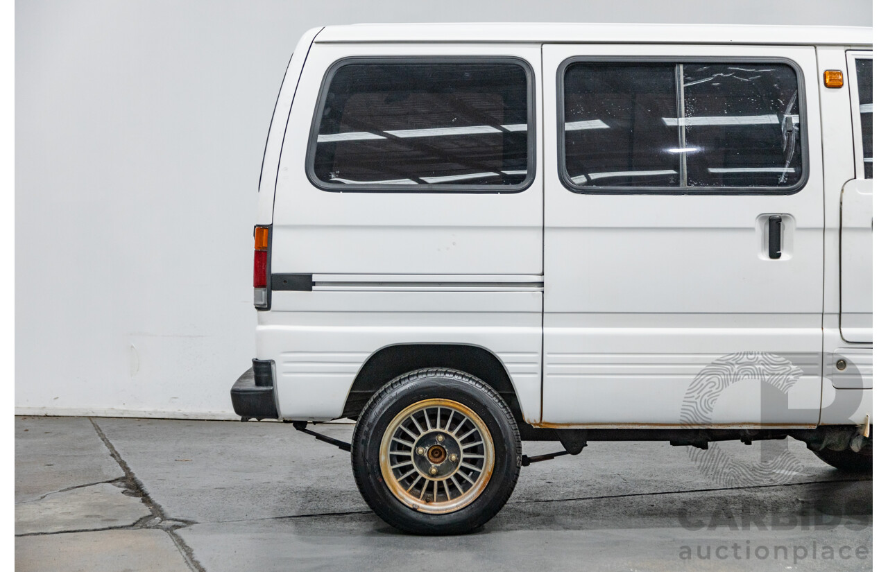 1/1987 Suzuki Super Carry Van DA21V 2d Van White 1.0L