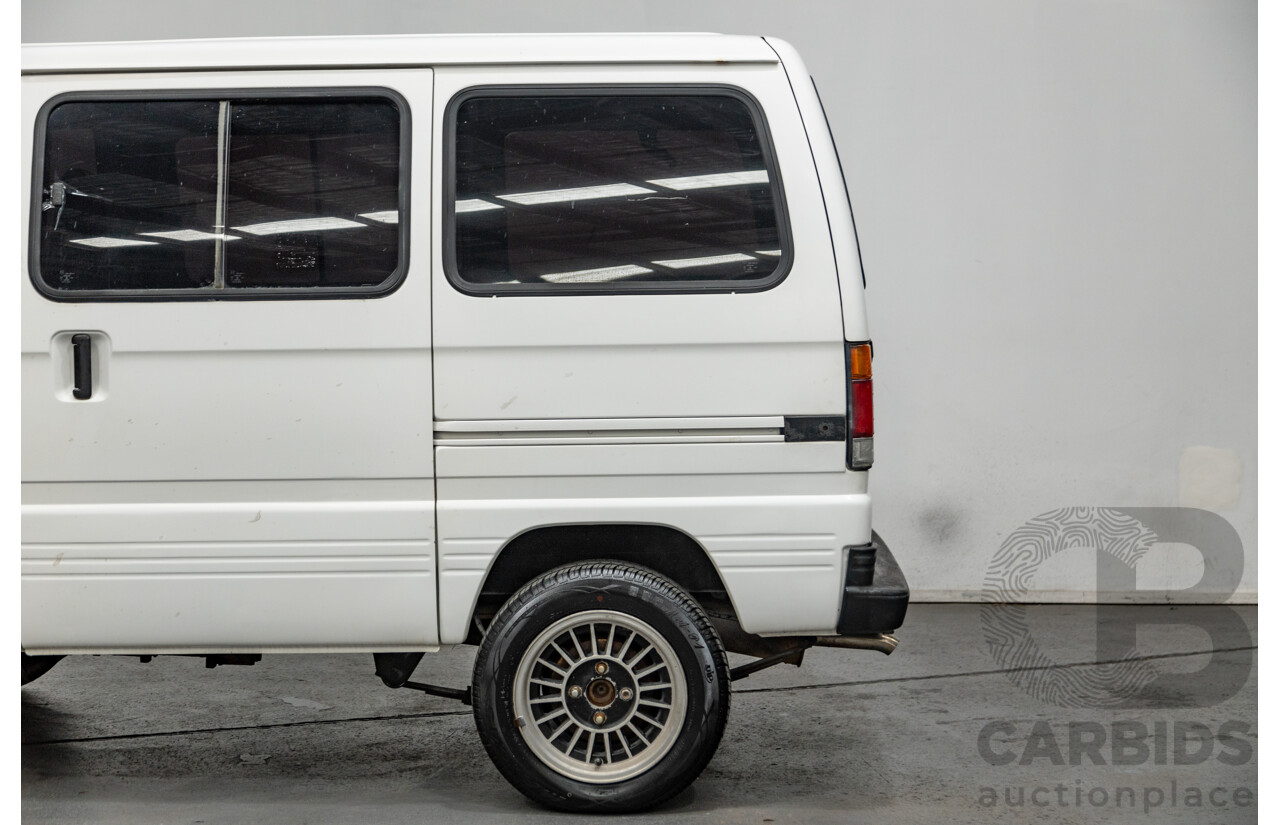 1/1987 Suzuki Super Carry Van DA21V 2d Van White 1.0L