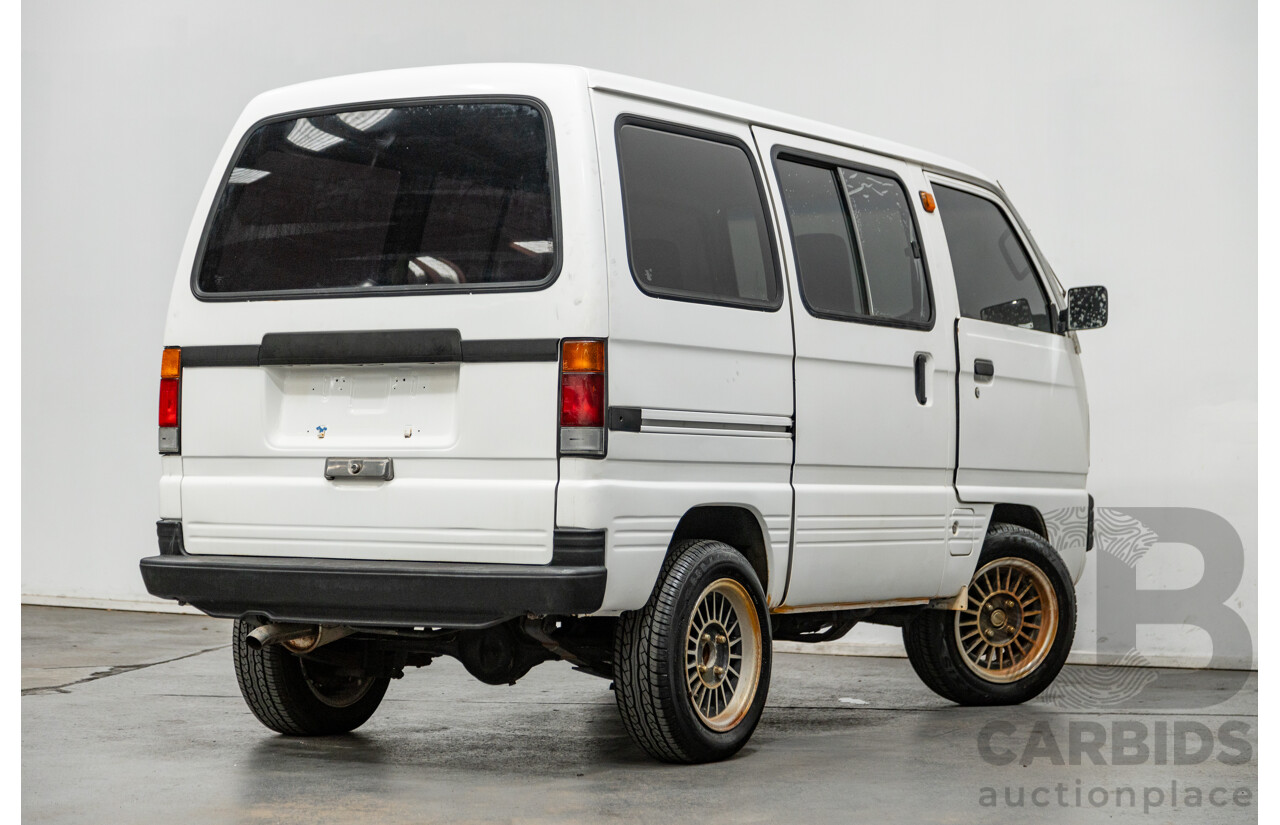 1/1987 Suzuki Super Carry Van DA21V 2d Van White 1.0L