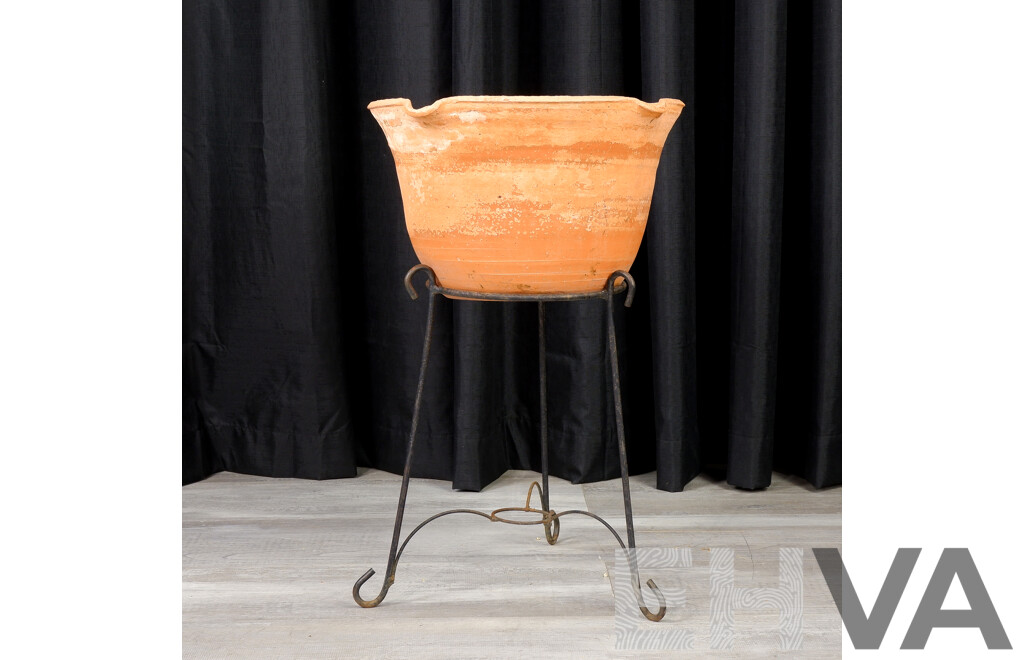 Terracotta Planter on Metal Stand