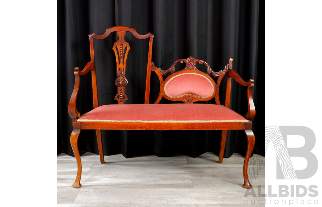 Edwardian Mahogany Parlour Settee