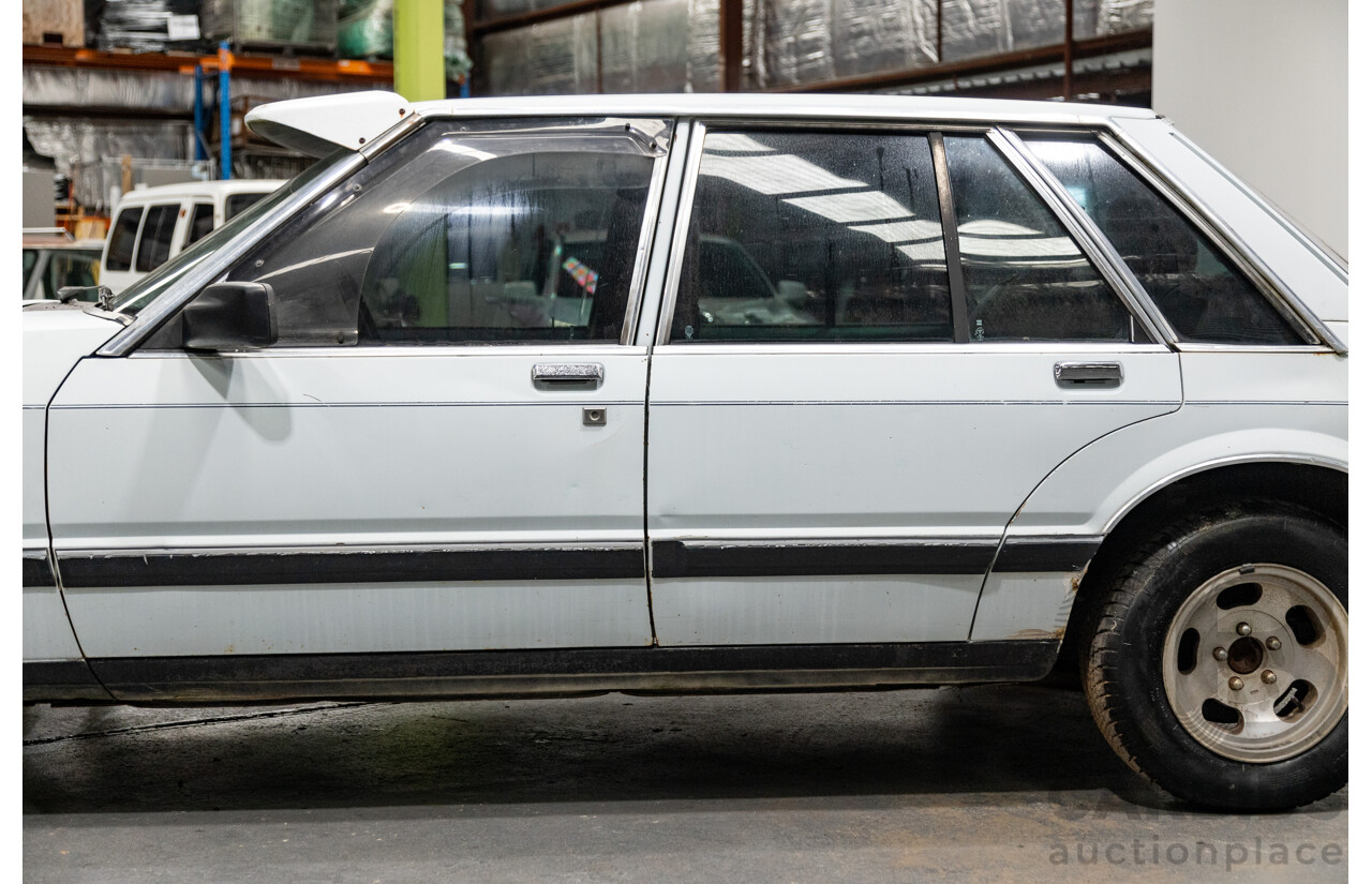 11/1985 Ford Fairlane ZL 4d Sedan White 4.1L