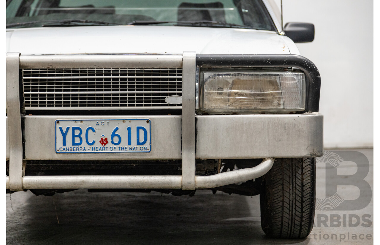 11/1985 Ford Fairlane ZL 4d Sedan White 4.1L