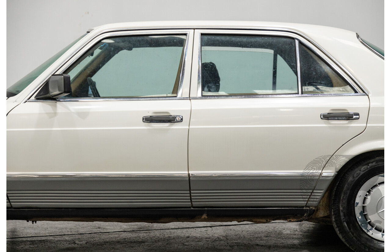 Circa 1984 Mercedes Benz 380SE W126 4d Sedan White V8 3.8L