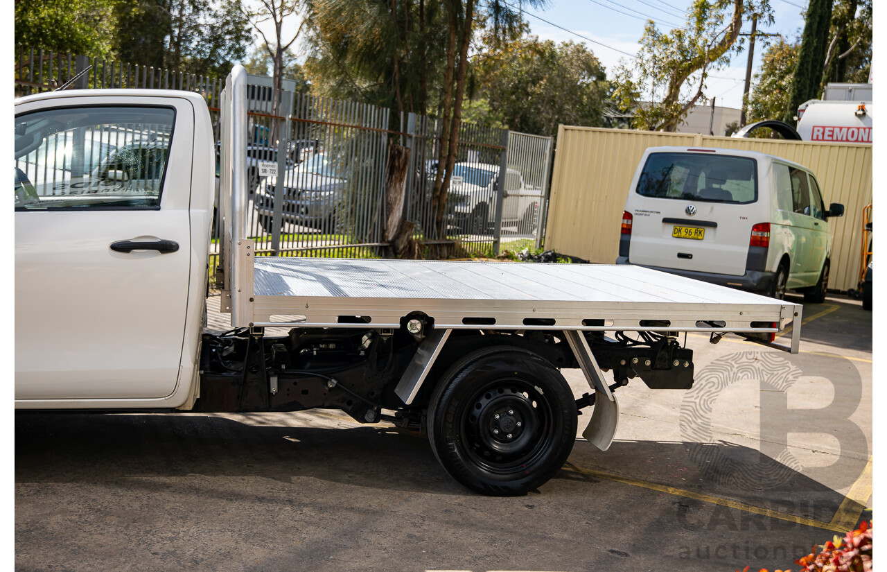 1/2018 Toyota Hilux Workmate GUN122R 2d C/Chas White 2.4L